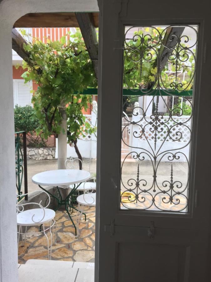 巴什卡沃达Vintage House For Rent 60M From Sea公寓 外观 照片
